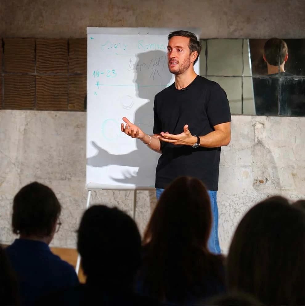 Yann Piette - Expert reconnu en relations hommes-femmes avec plus de 5000 personnes accompagnées